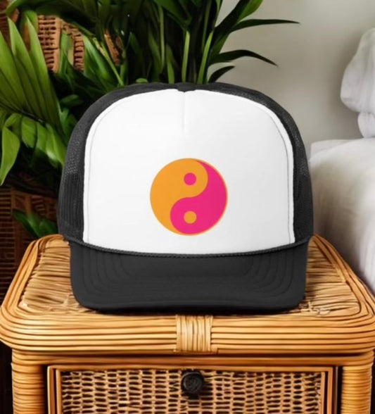 Ying Yang Trucker Hat - Shophippiesonly